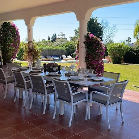 Villa Exclusive Secluded With Private Pool Hot Tub & Bbq -7 Minutes From Marbella